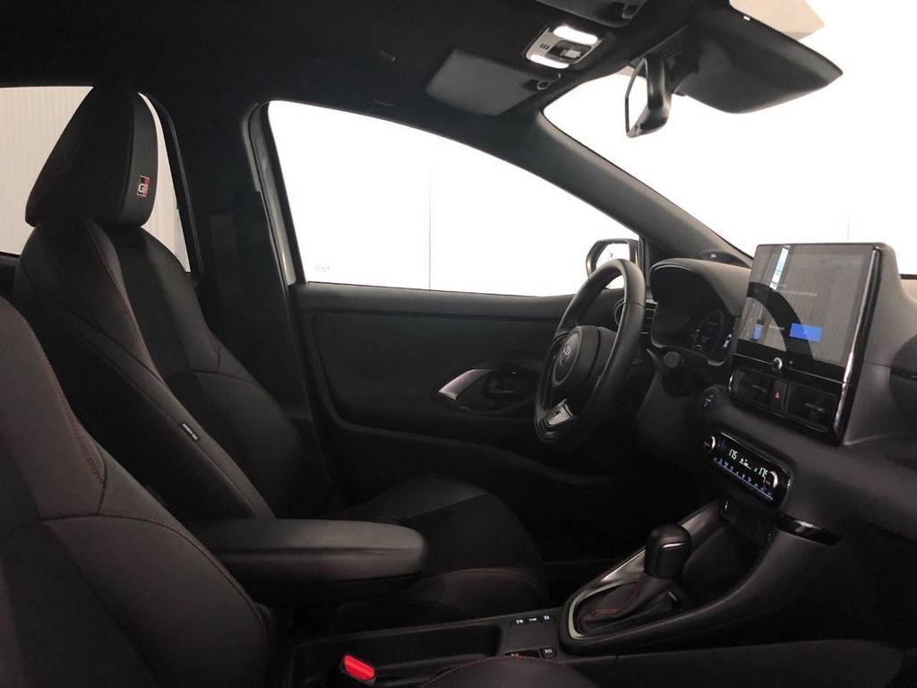 Toyota Yaris 1.5 Hybrid 130 GR Sport E-CVT