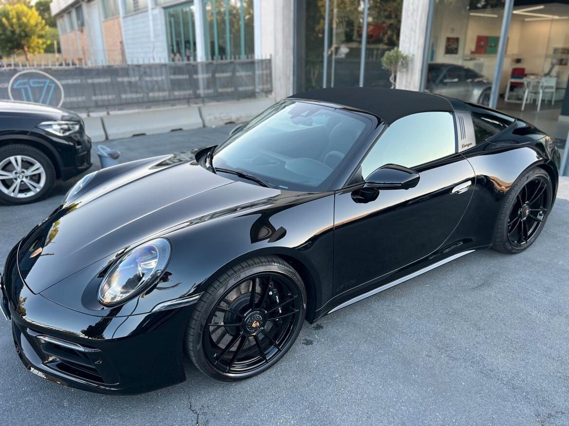 Porsche 911 Targa 4 GTS FULL iva esposta