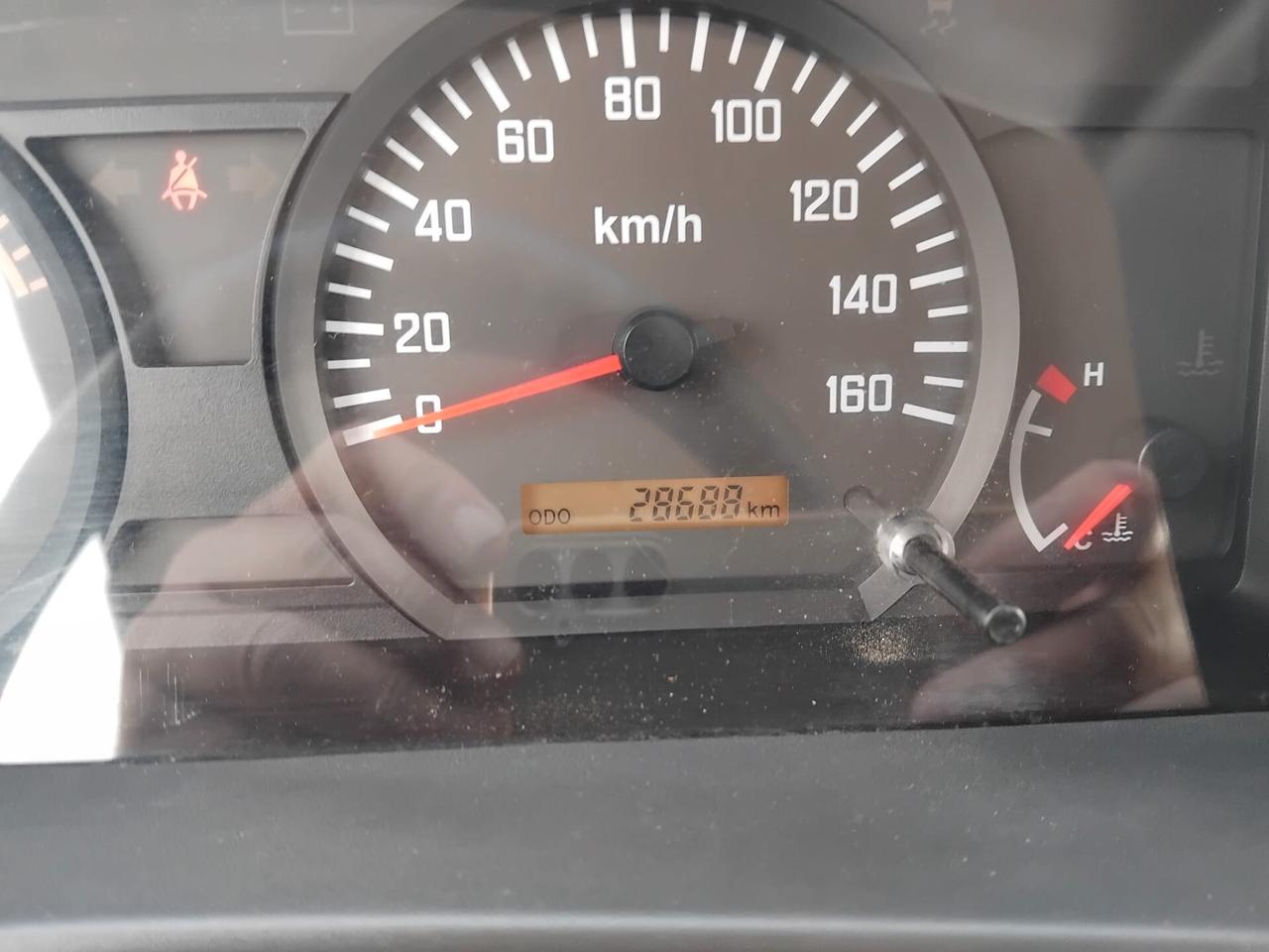 ISUZU 1.9 RIBALTABILE TRILATERALE KM 28.688 EURO 6