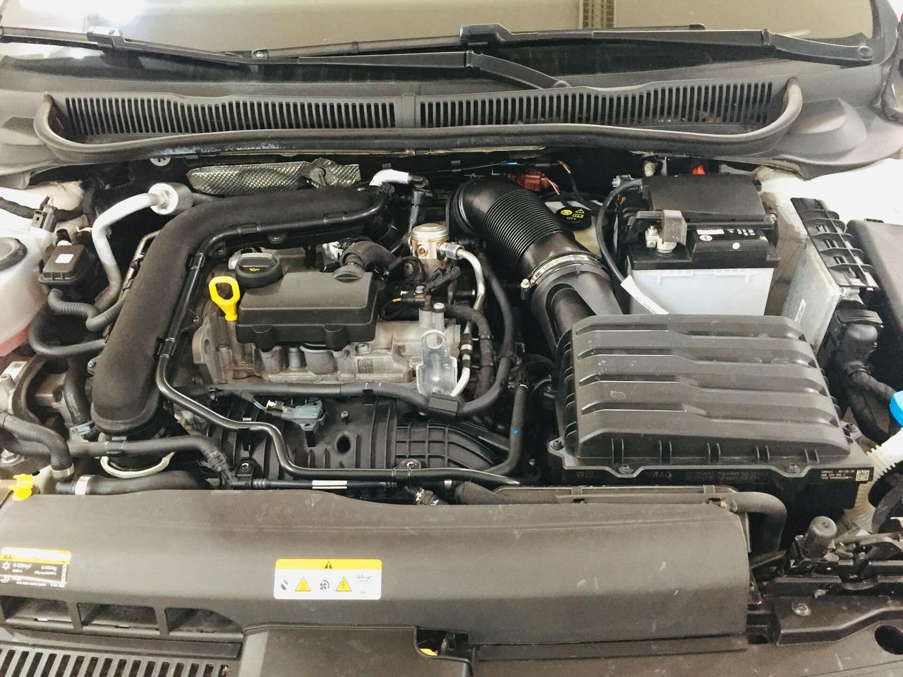 VOLKSWAGEN Polo 1.0 TSI 110CV DSG 5p. Highline BMT