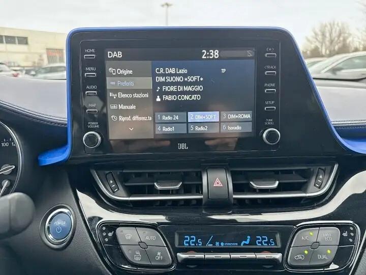 Toyota C-HR 2.0 Hybrid E-CVT STYLE