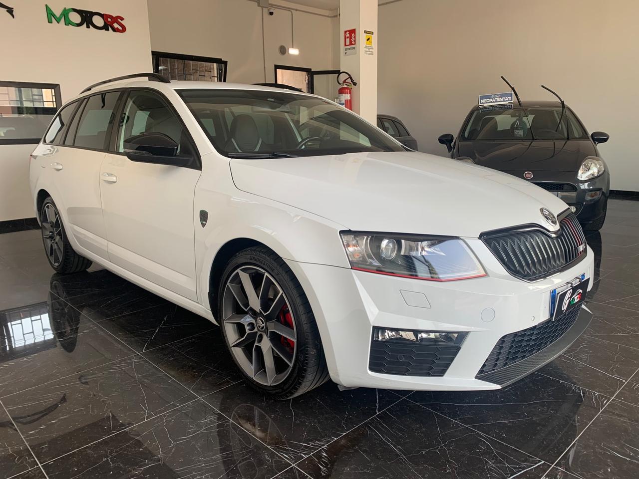 Skoda Octavia 2.0 TDI DSG Wagon RS