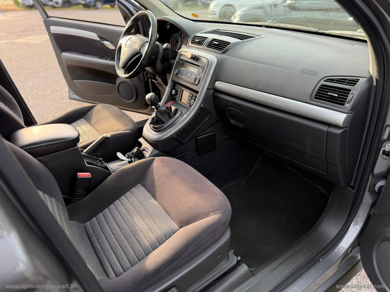 FIAT Croma 1.9 MJT Emotion