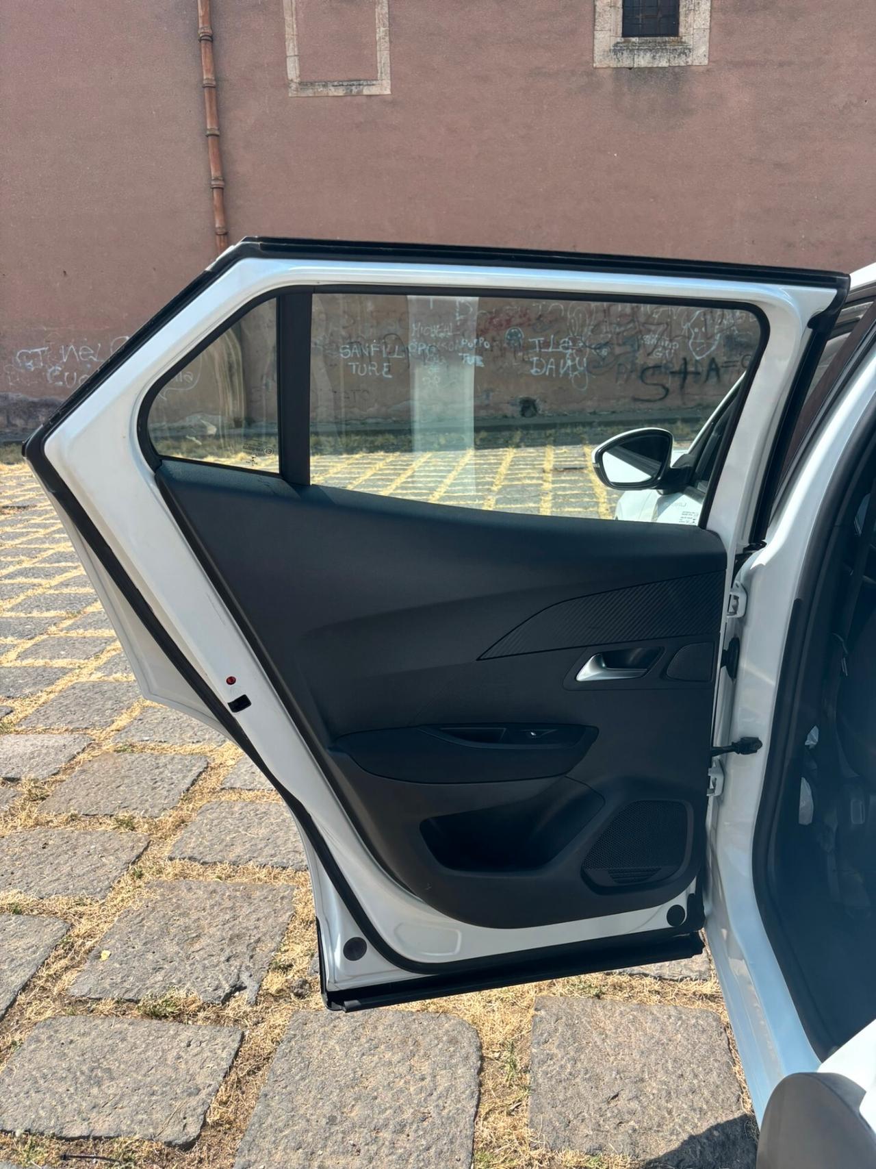 Peugeot 2008 1.5 Blue-HDi Active Business