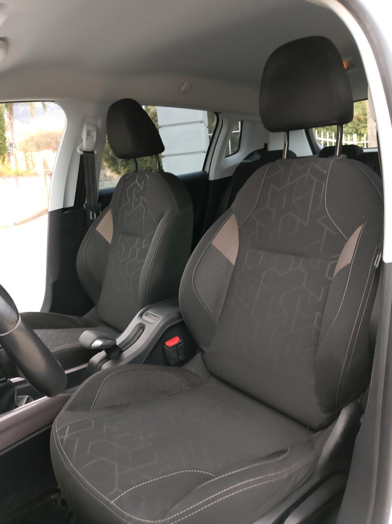 Peugeot 2008 1.6 e-HDi 92 CV Stop&Start Allure