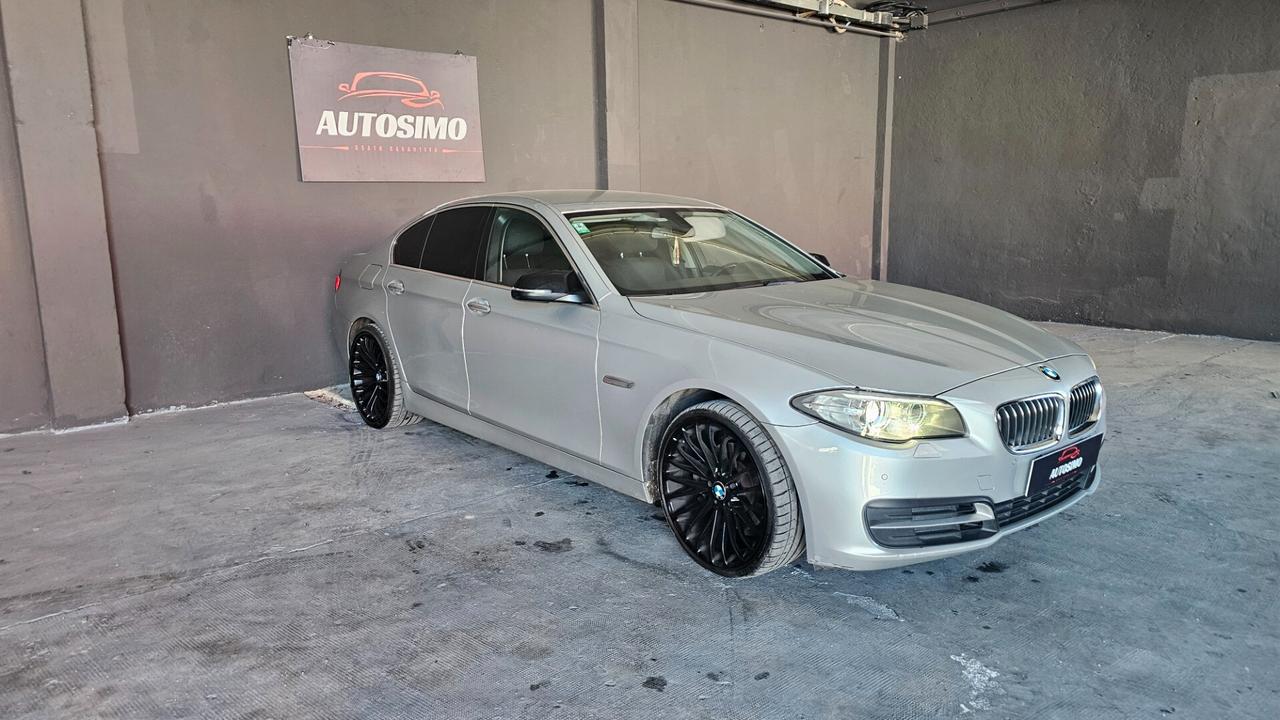 Bmw 318 318d xDrive Luxury