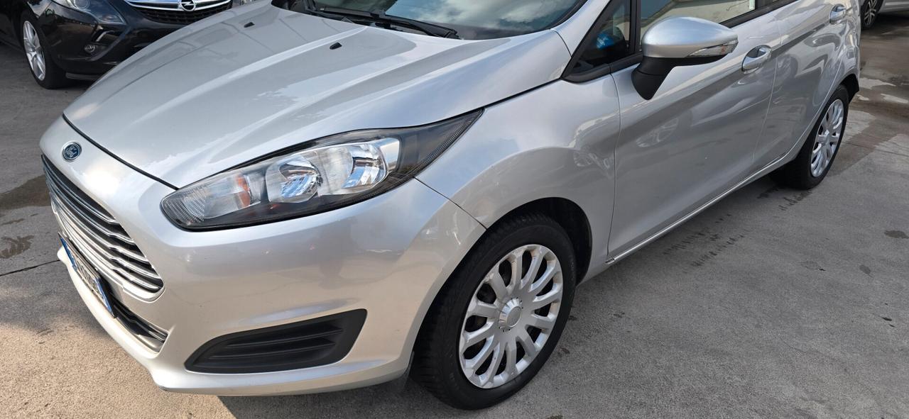 Ford Fiesta 1.5 TDCi 75CV 5 porte