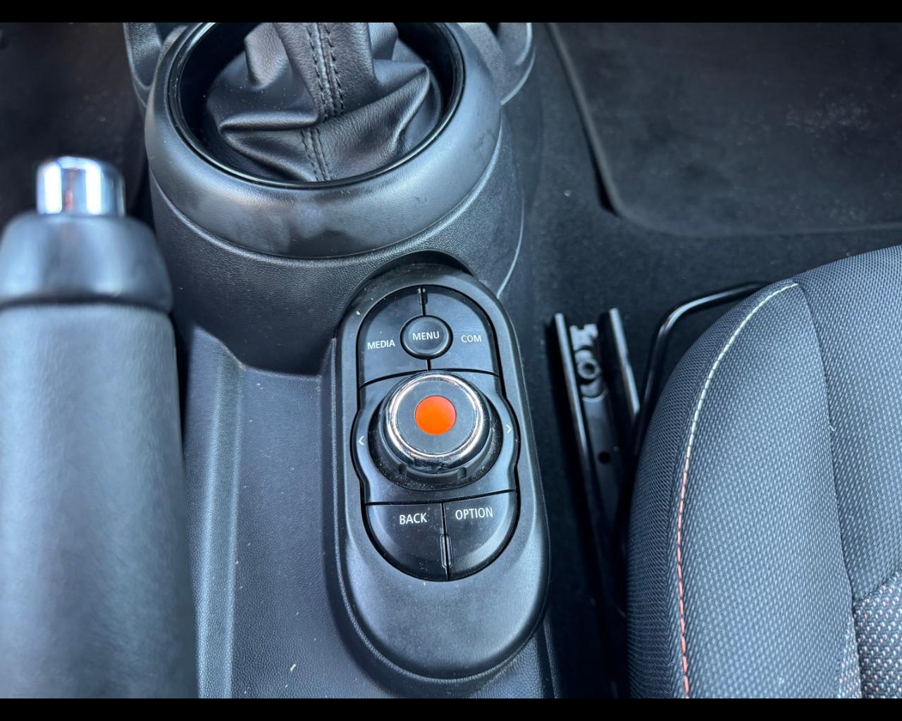 MINI Mini Cbr. (F57) - Mini 1.5 One Cabrio