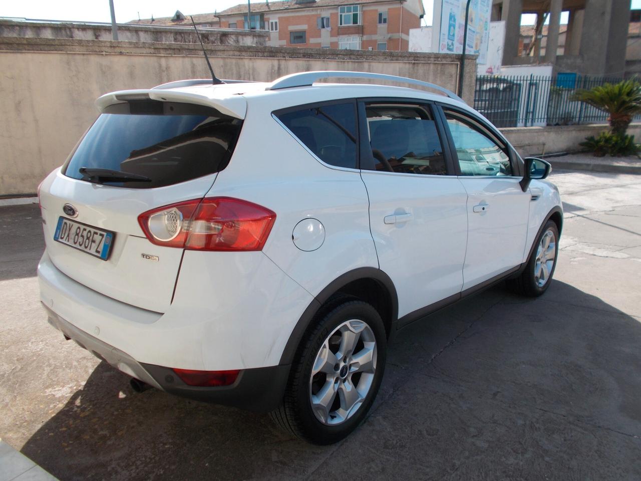 Ford Kuga 2.0 TDCi 136 CV 2WD Titanium DPF