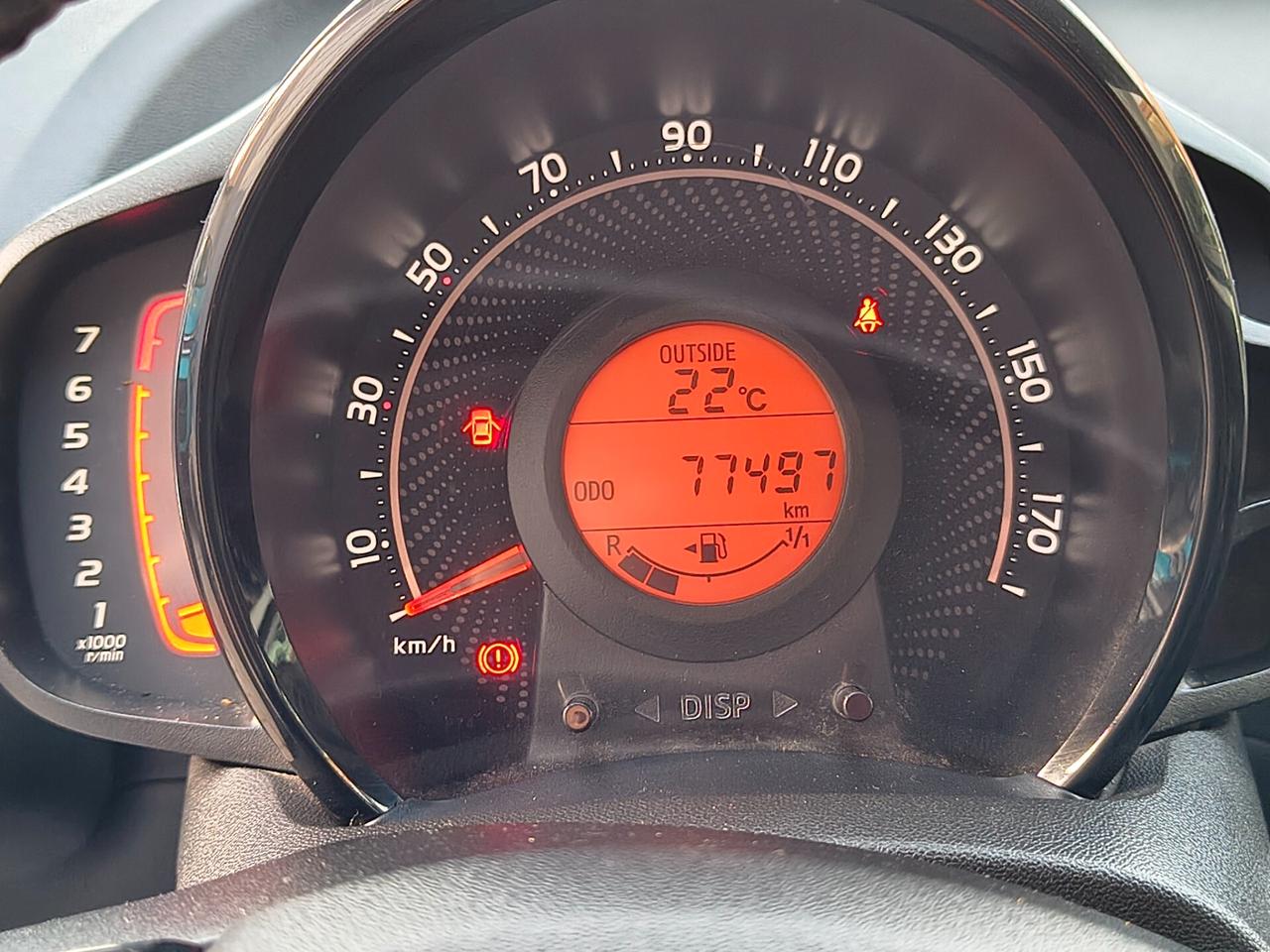 Toyota Aygo Connect 1.0 VVT-i 72 CV 5 porte x-fun