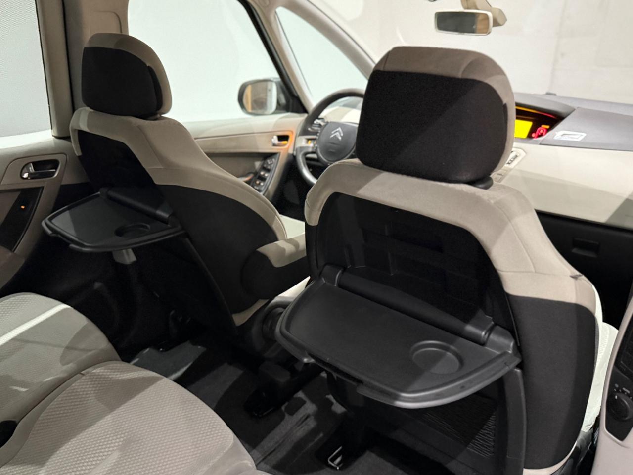 Citroen C4 Picasso 1.6 HDI ELEGANCE Per Neopatentati