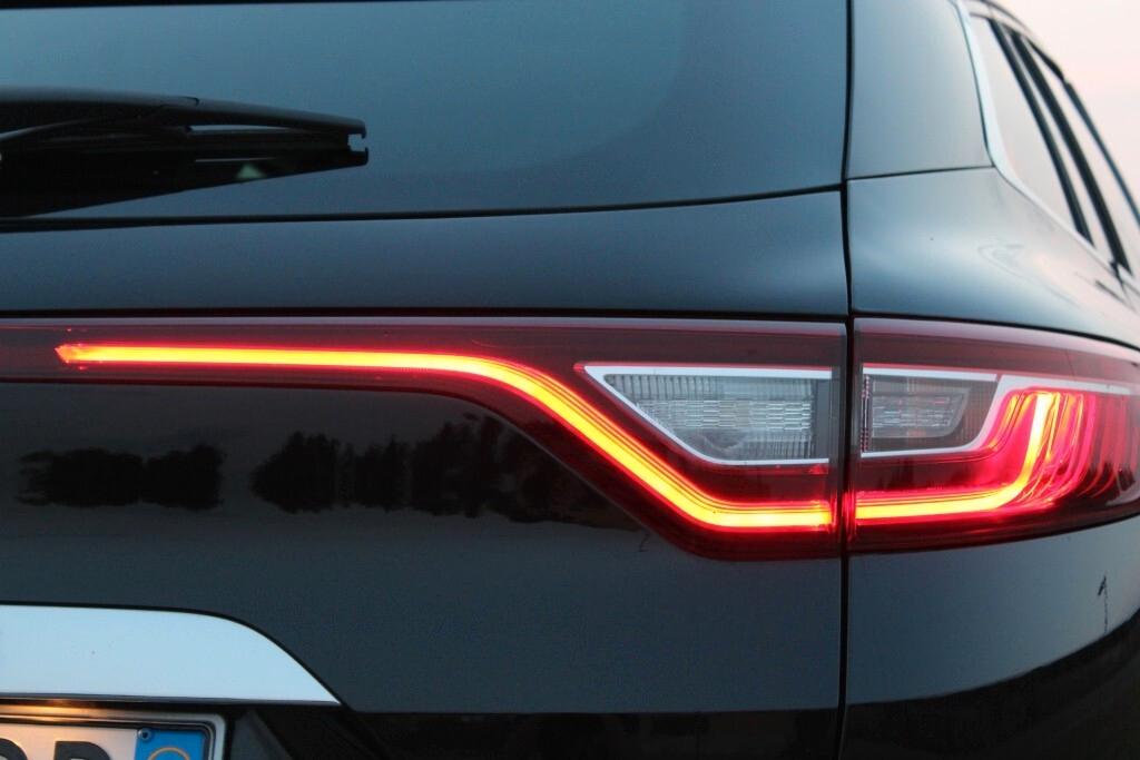 Renault Megane SW 1.5 dci EDC *Luci Ambiente