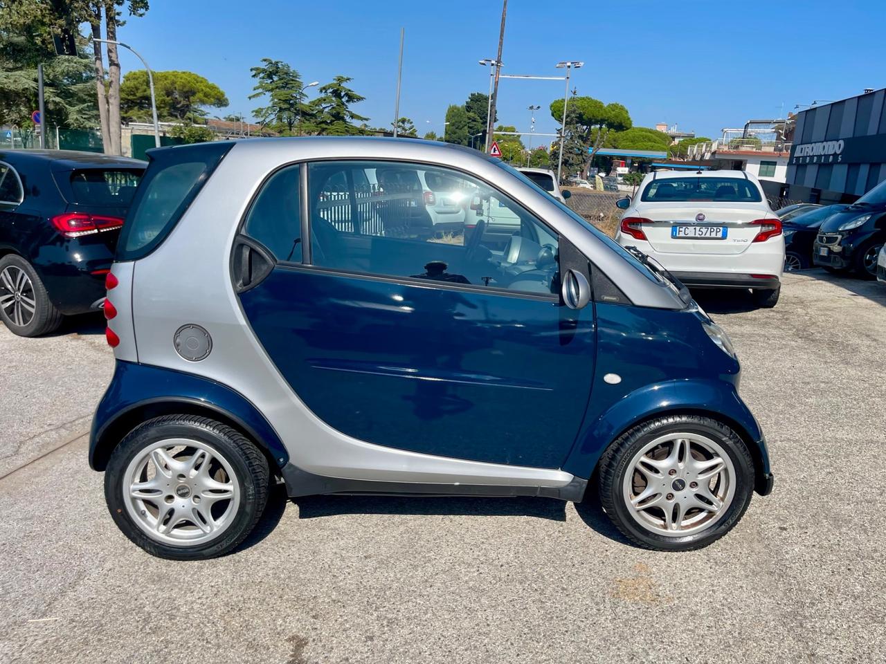 Smart 700 city-coupé passion