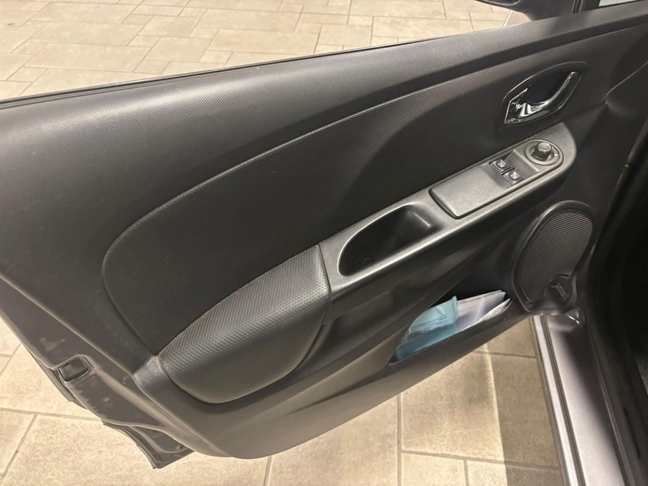 Renault Clio 1.5 dCi 8V 75CV 5 portE