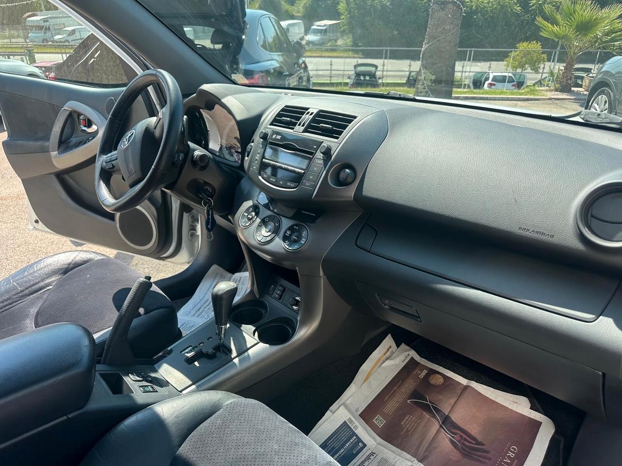 Toyota RAV4 Crossover 2.2 D-Cat F1 A/T 150 CV Executive