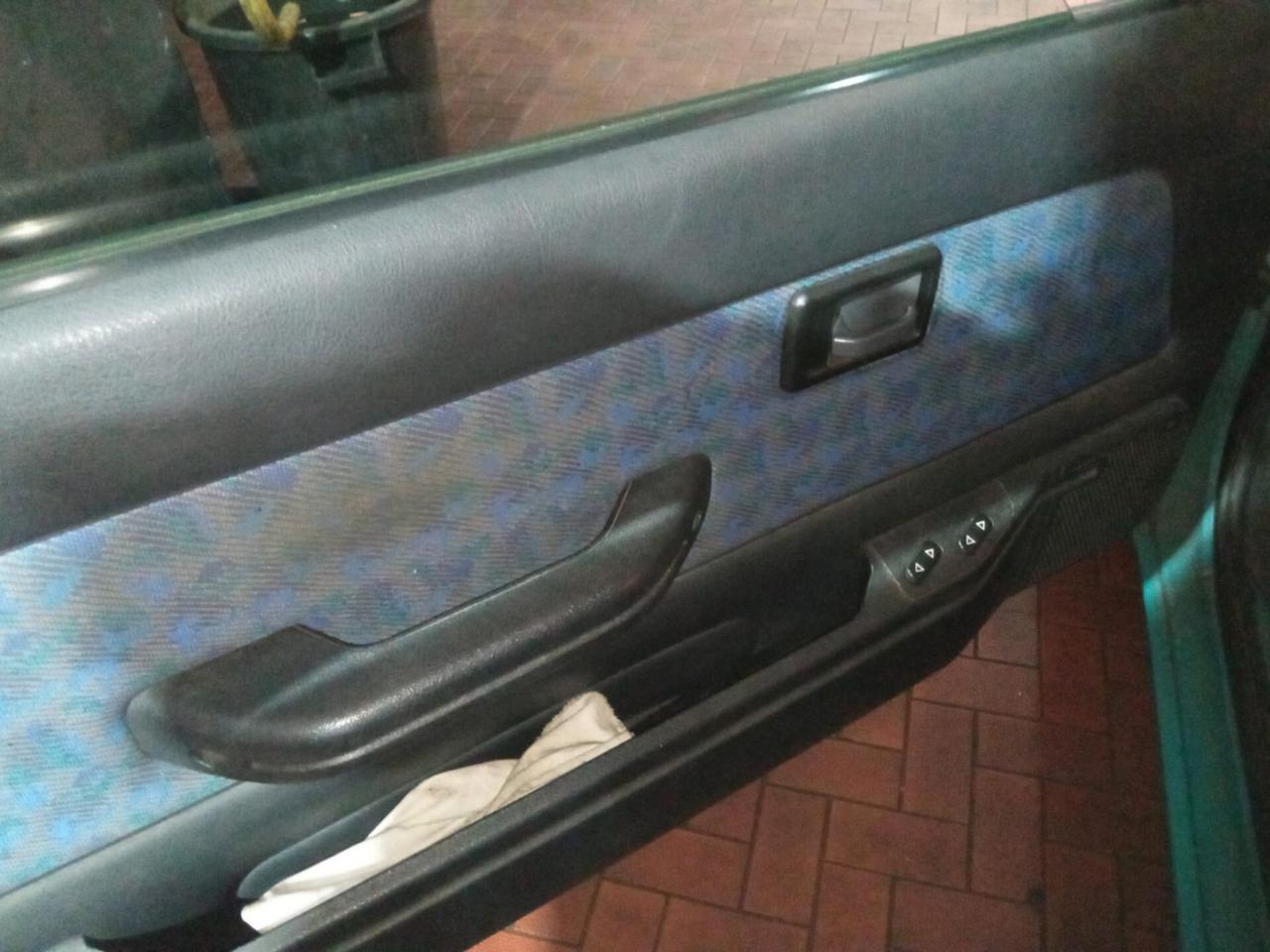 Peugeot 106 1.1i cat 3 porte XT