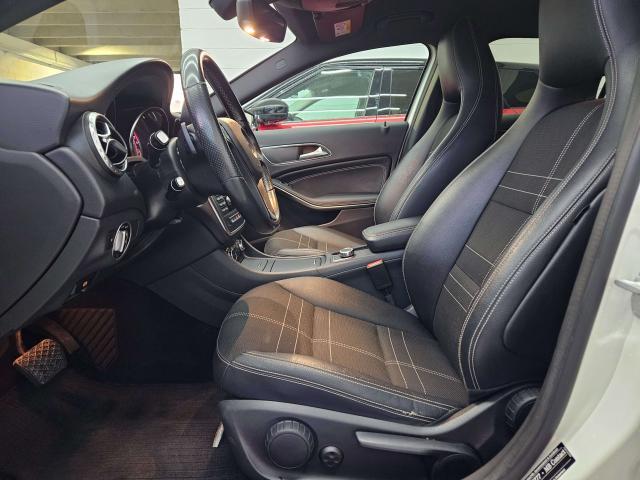 Mercedes-Benz GLA 220 GLA-X156 2014 d (cdi) Premium 4matic 170cv auto
