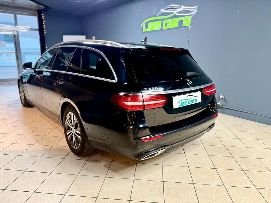 Mercedes E220 PREMIUM PLUS