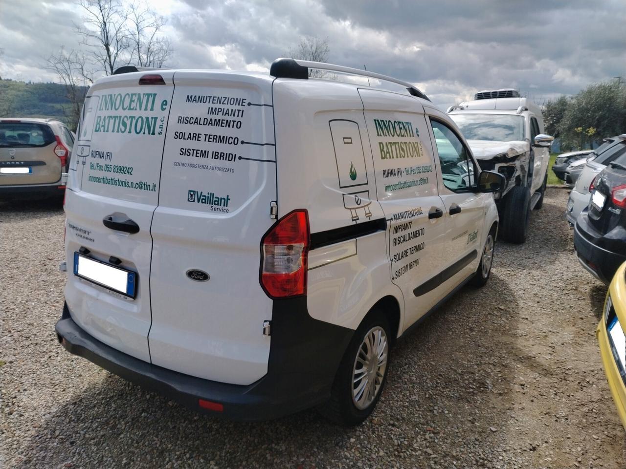 Ford Transit Courier 1.5 TDCI Incidentata/Sinistrata