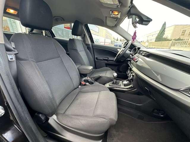 Alfa Romeo Giulietta 1.6 JTDm-2 105 CV Distinctive