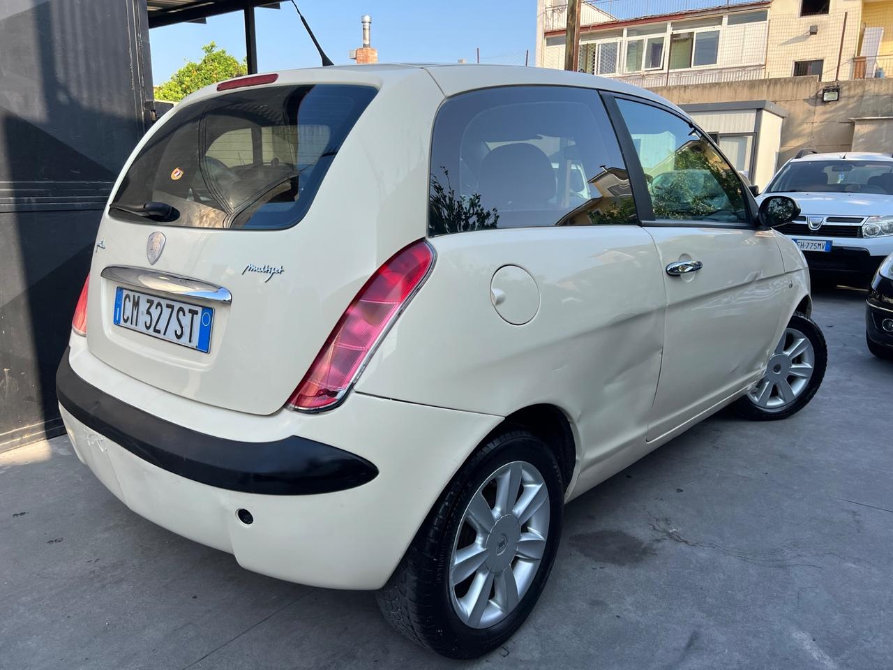 Lancia Ypsilon 1.3 Multijet 16V Platino