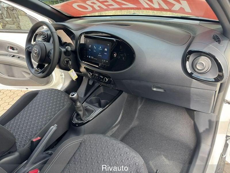 Toyota Aygo X Aygo X 1.0 VVT-i 72 CV 5 porte Trend