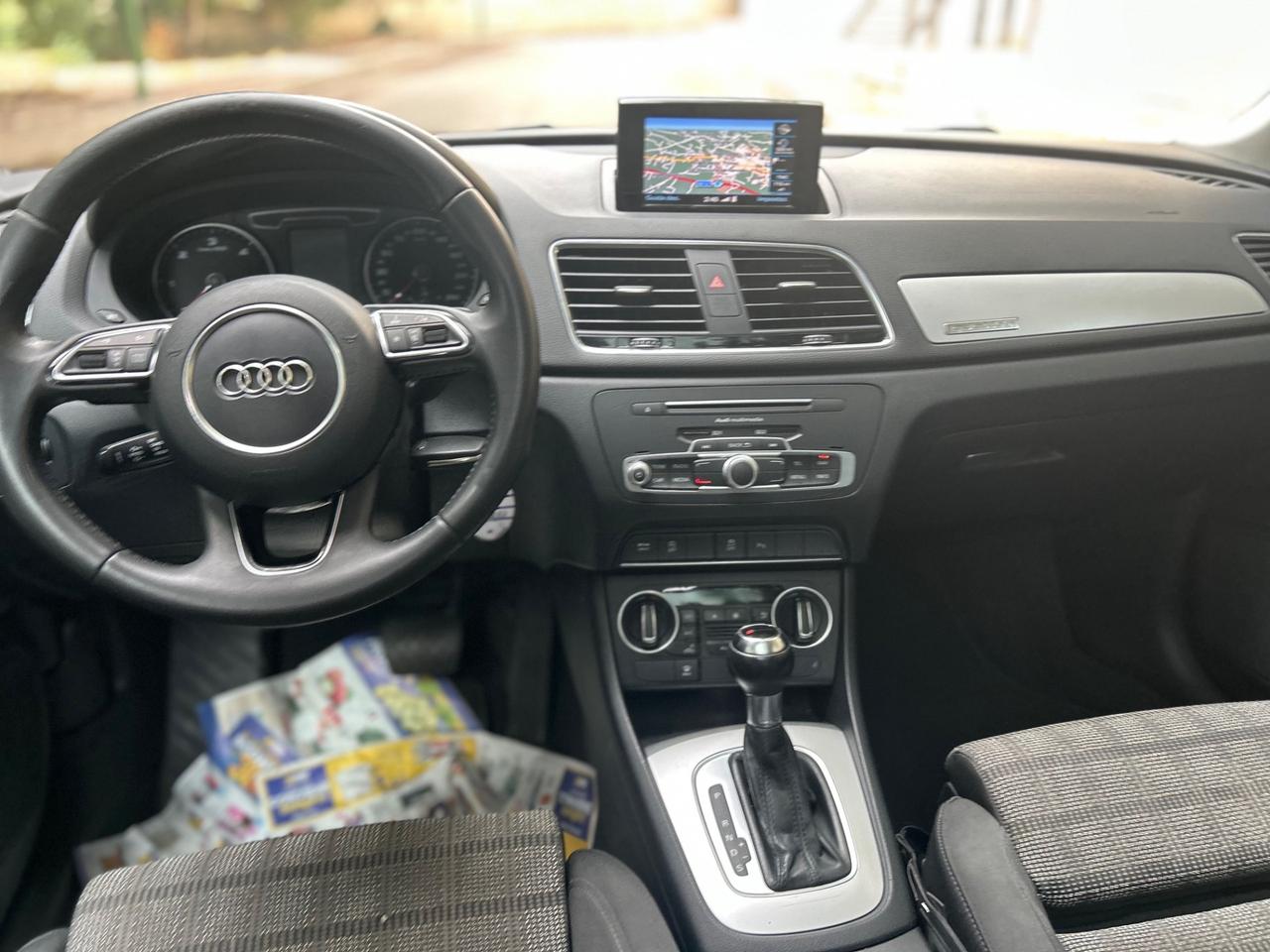 Audi Q3 2.0 TDI 150 CV Sport tetto apribile