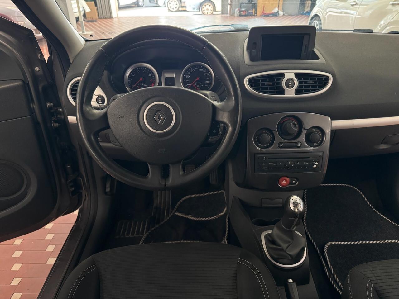 Renault Clio 1.2 16V 5 porte Live! - IDEALE PER NEOPATENTATI