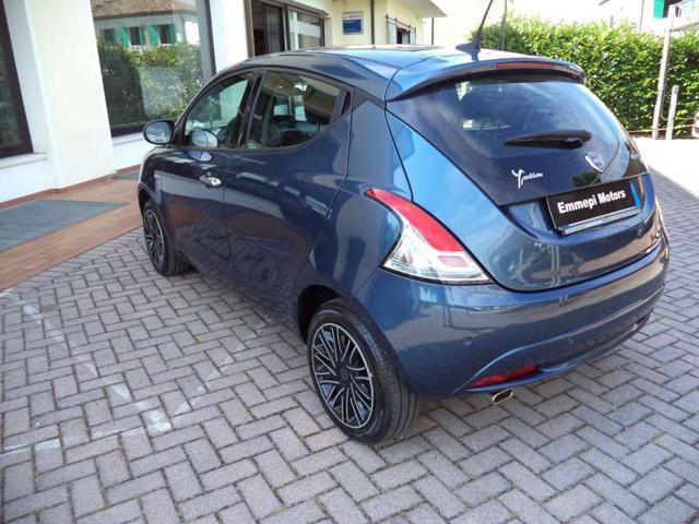 LANCIA Ypsilon 1.0 FireFly 5 porte S&S Hybrid Ecochic Gold
