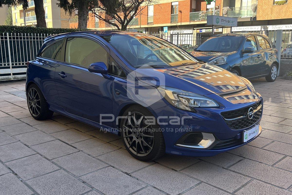 OPEL Corsa 1.6 Turbo Coupé OPC