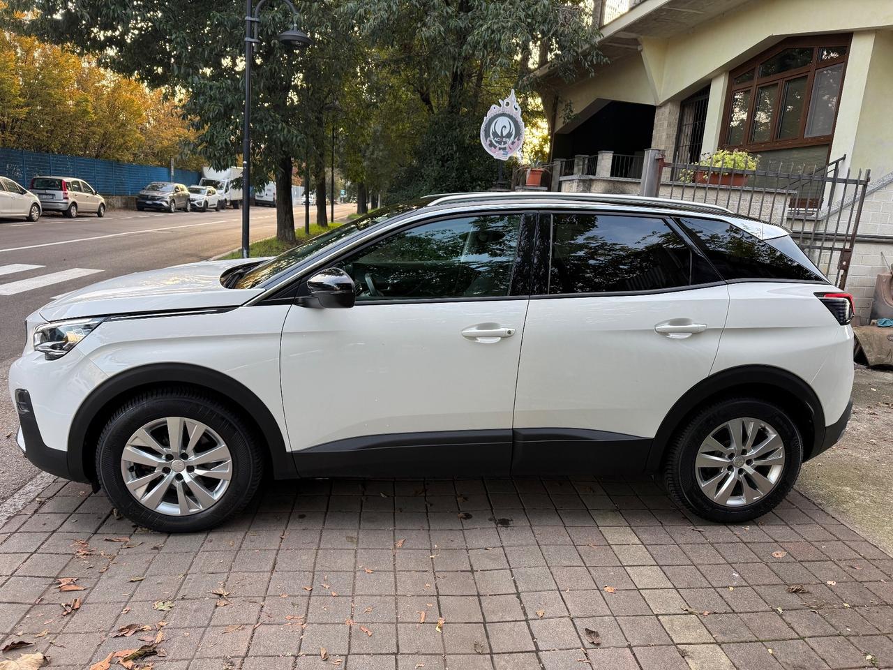 Peugeot 3008 BlueHDi 130 S&S Business