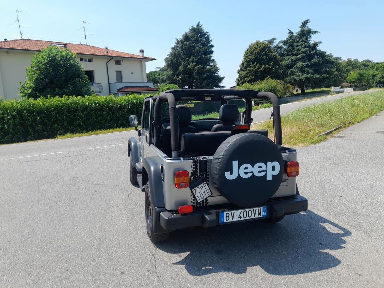 Jeep Wrangler 4.0 cat Sport
