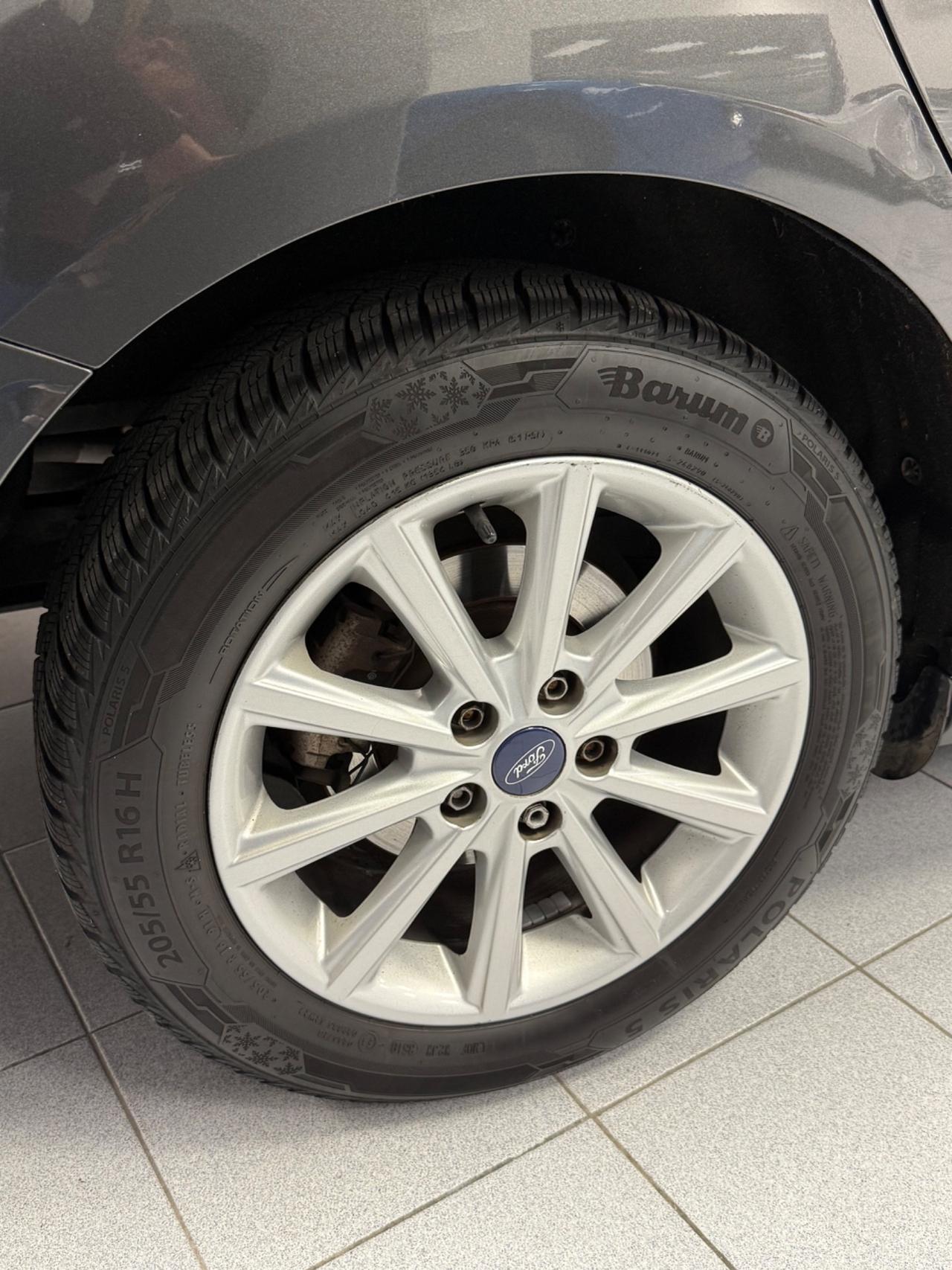 Ford Focus 1.5 TDCi 120 CV Powershift Titanium