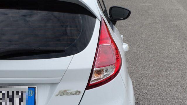 FORD Fiesta 1.5 TDCi 75CV 5 porte, Neo Patentati, Garanzia..