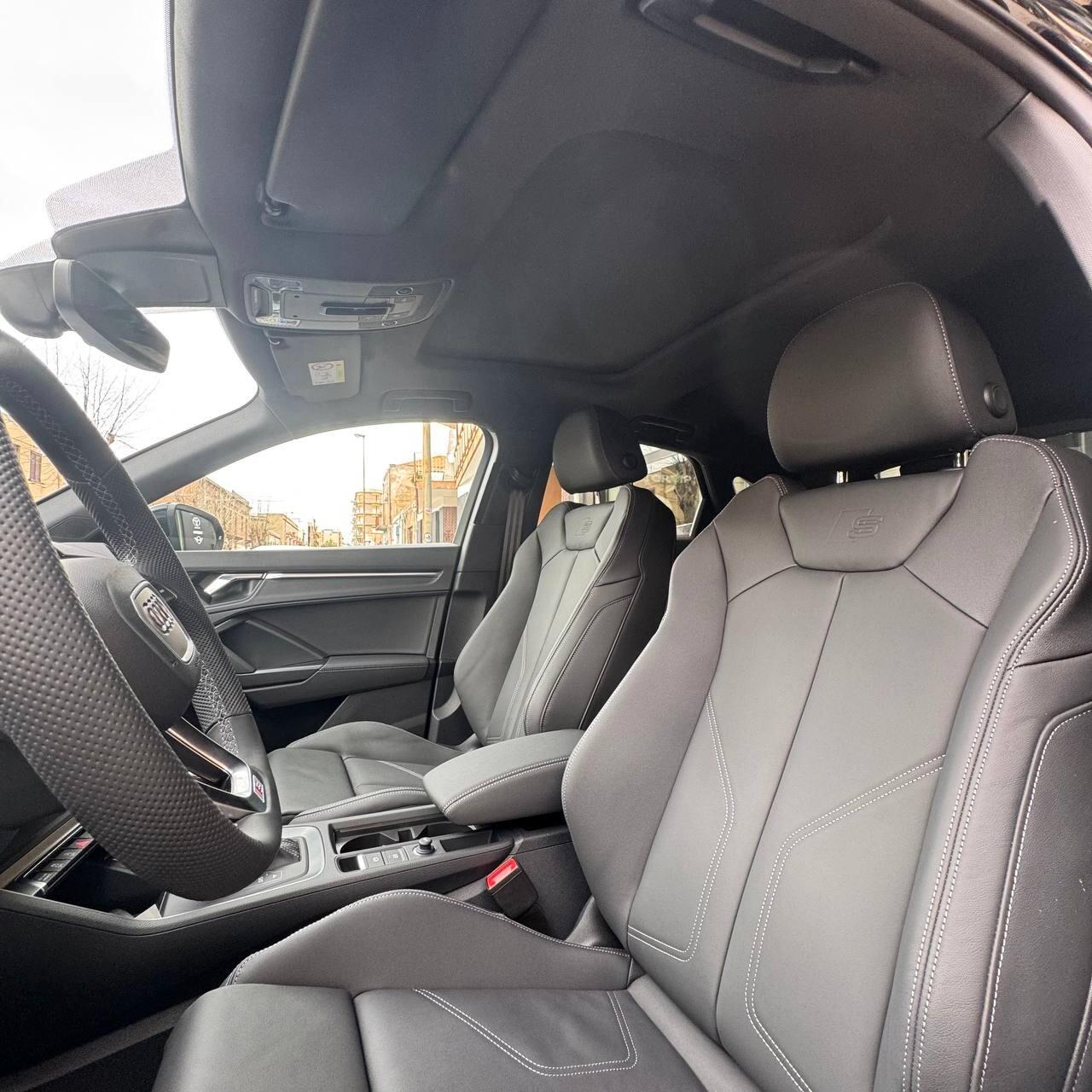 Audi Q3 SPB 35 TDI S tronic Identity Black + TETTO Pronta Consegna