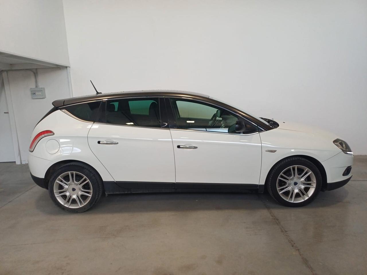 Lancia Delta 1.6 MJT 120cv Platino UniPro