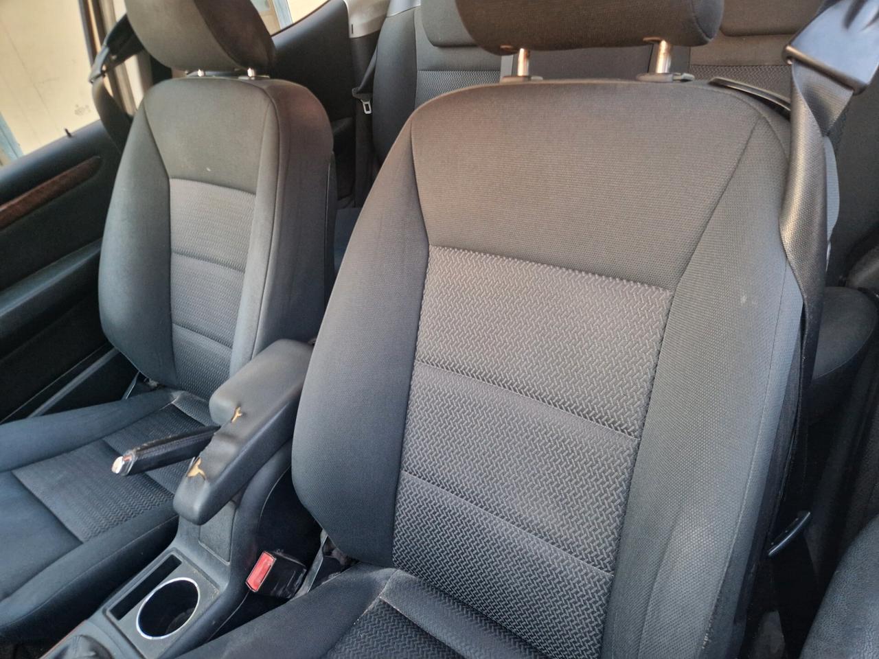 A 180 Frizione rotta parte ma non marciante