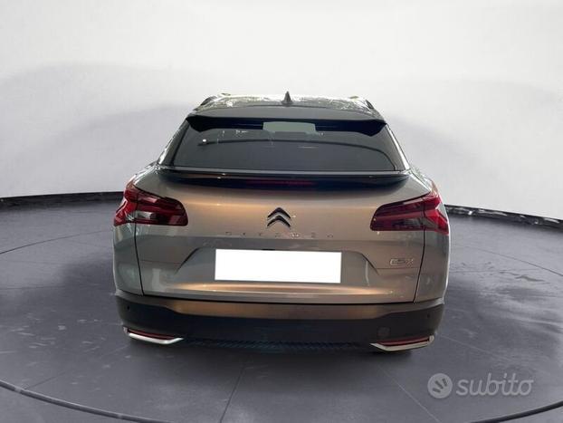 Citroën C5 X Hybrid 225 E-EAT8 Shine