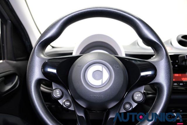 SMART ForFour 60 1.0 YOUNGSTER NEOPATENTATI