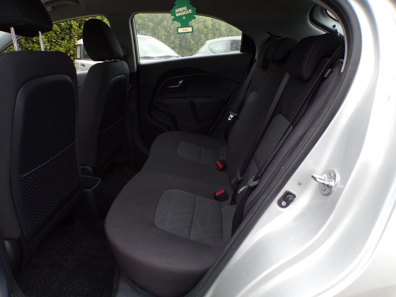 Kia Rio 1.2 CVVT 5p. Cool