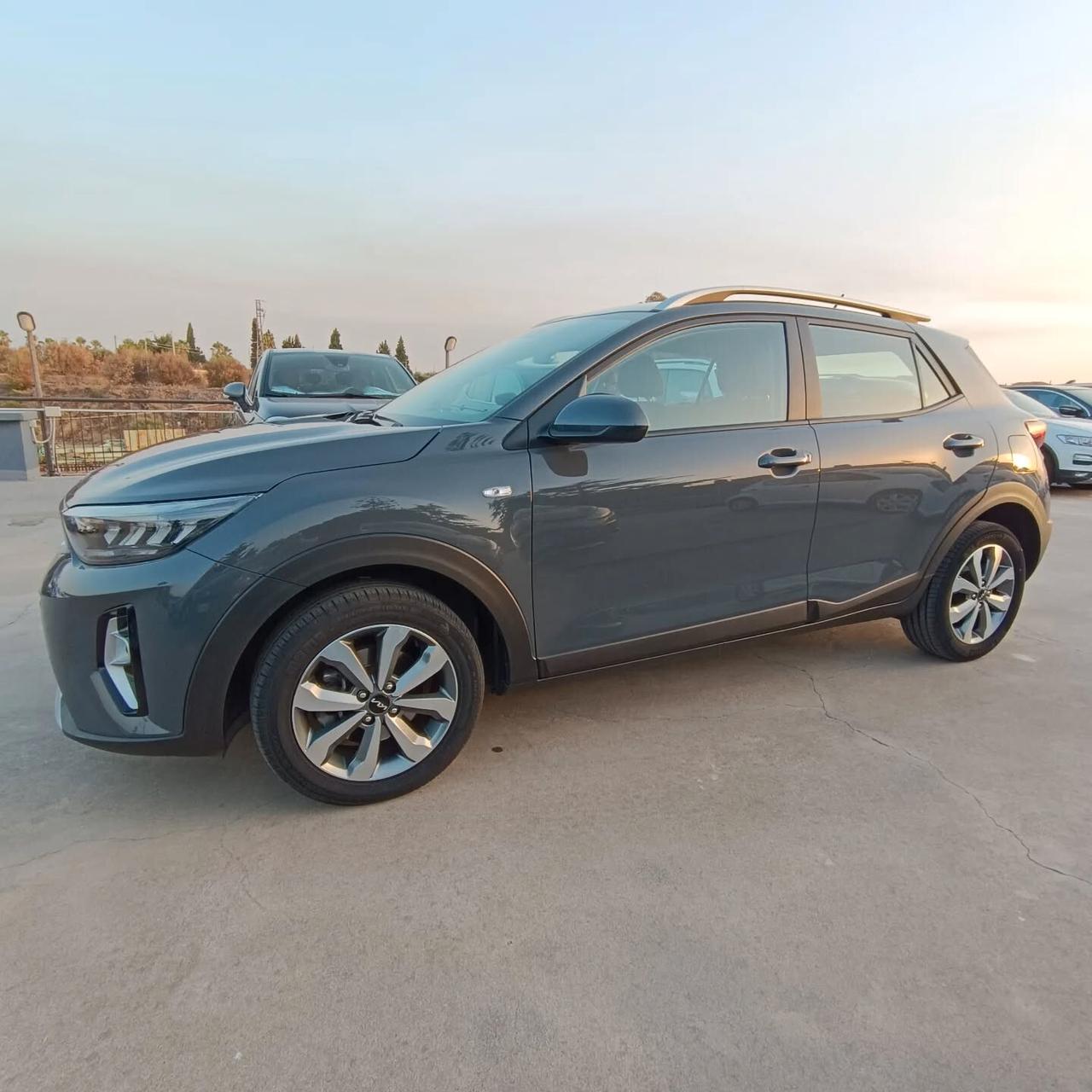 Kia Stonic 1.2 2023 GARANZIA FINO AL 2030