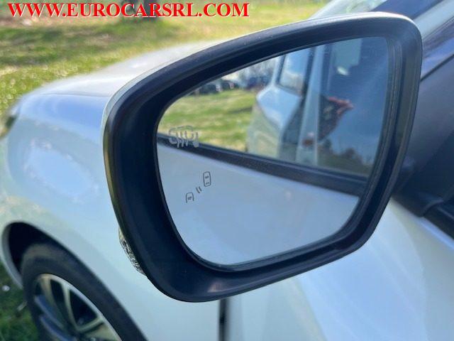 SUZUKI Swift 1.2 Hybrid Top