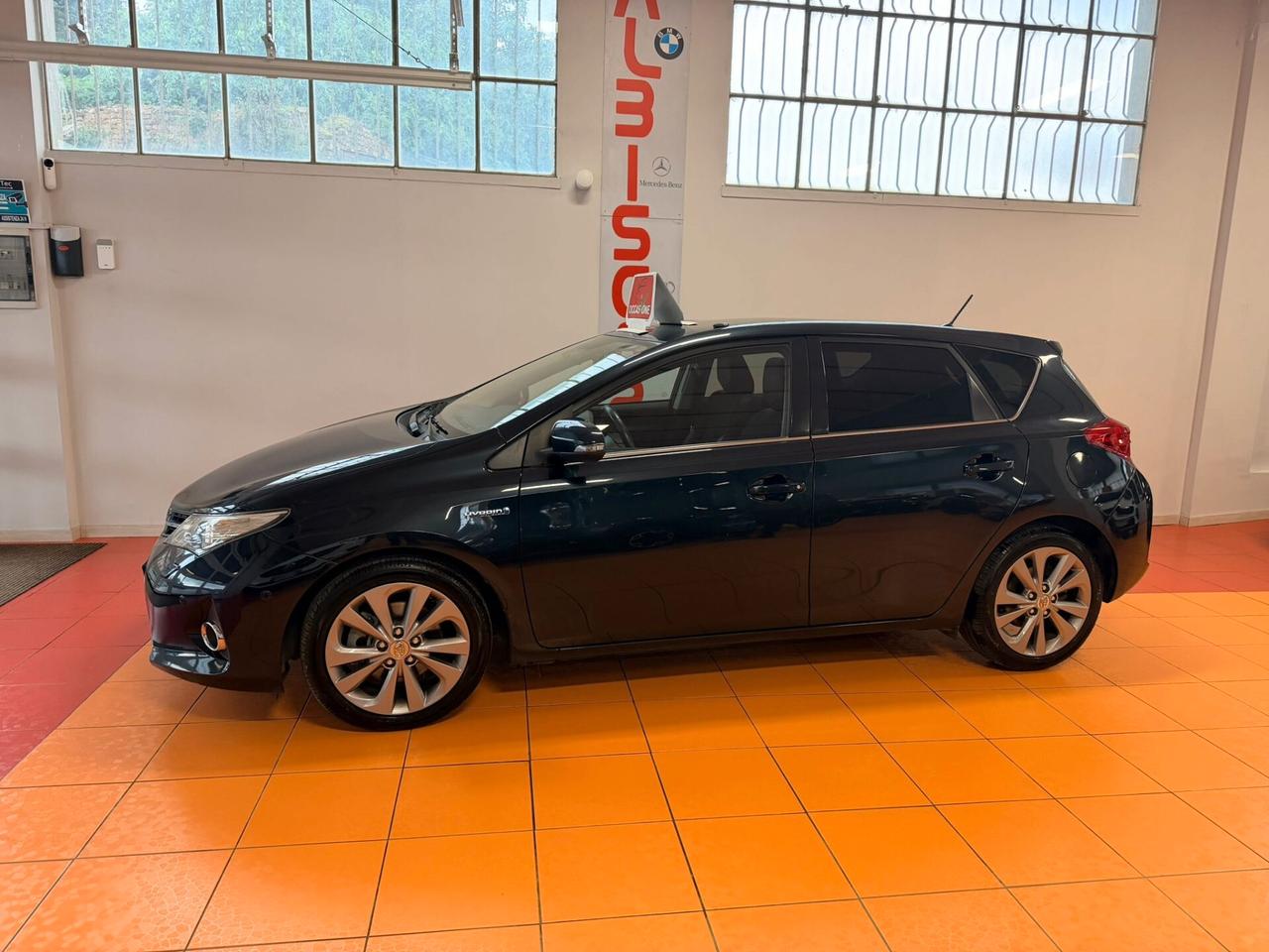 Toyota Auris 1.8 Hybrid 5 porte Lounge