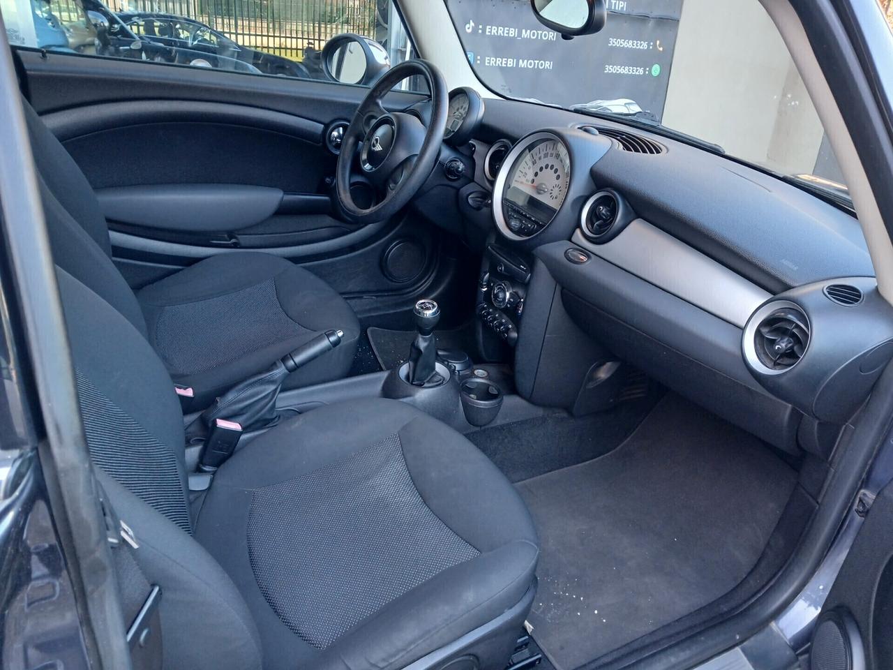 Mini 1.6 16V Cooper D