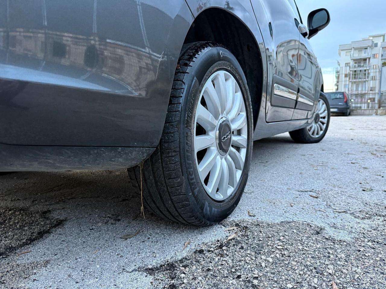 Fiat 500L Living 1.6 Multijet 120 CV Lounge PARI AL NUOVO