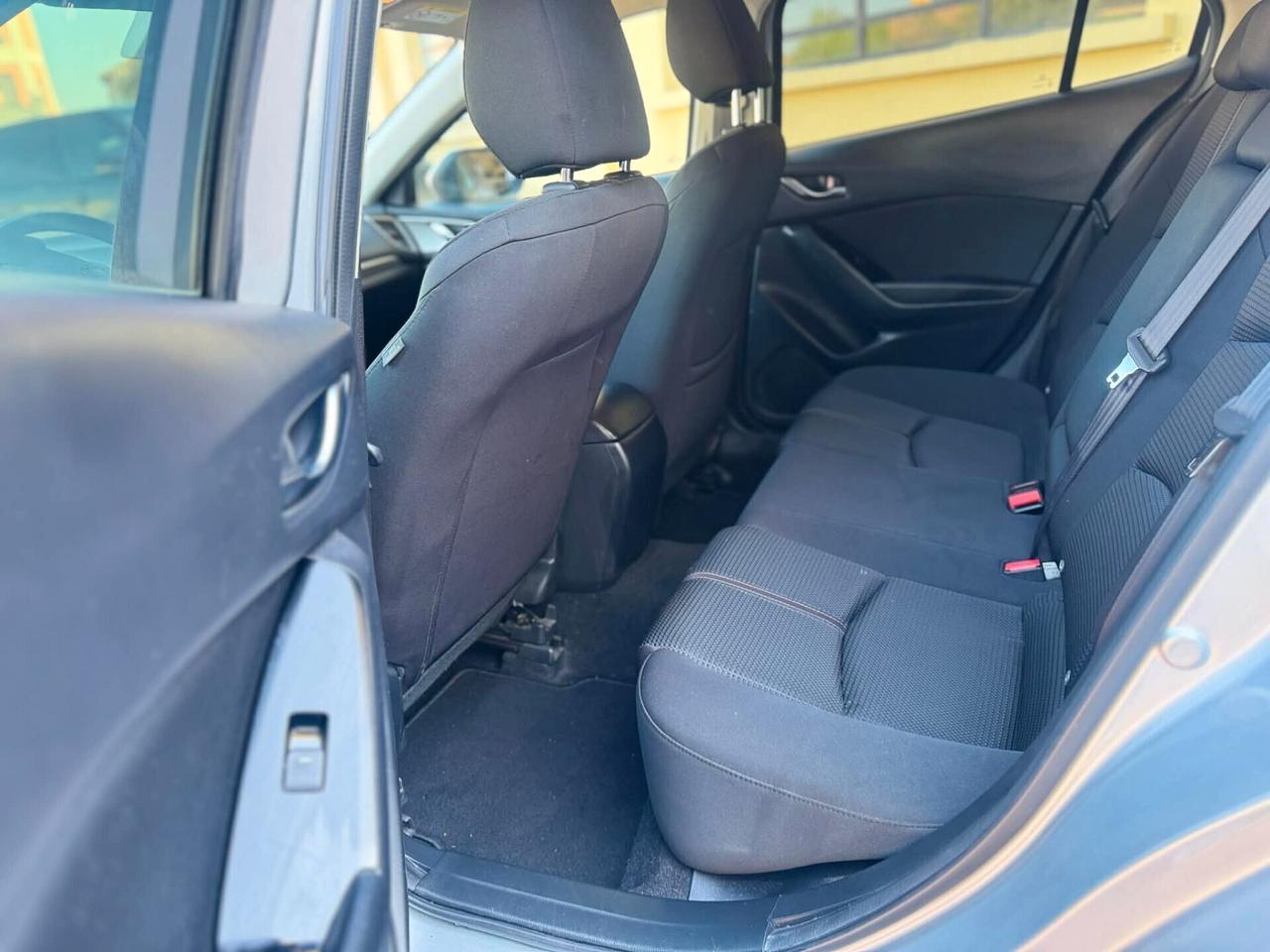 Mazda 3 Anno 2018 1.5 Diesel Skyactiv 96.000 KM