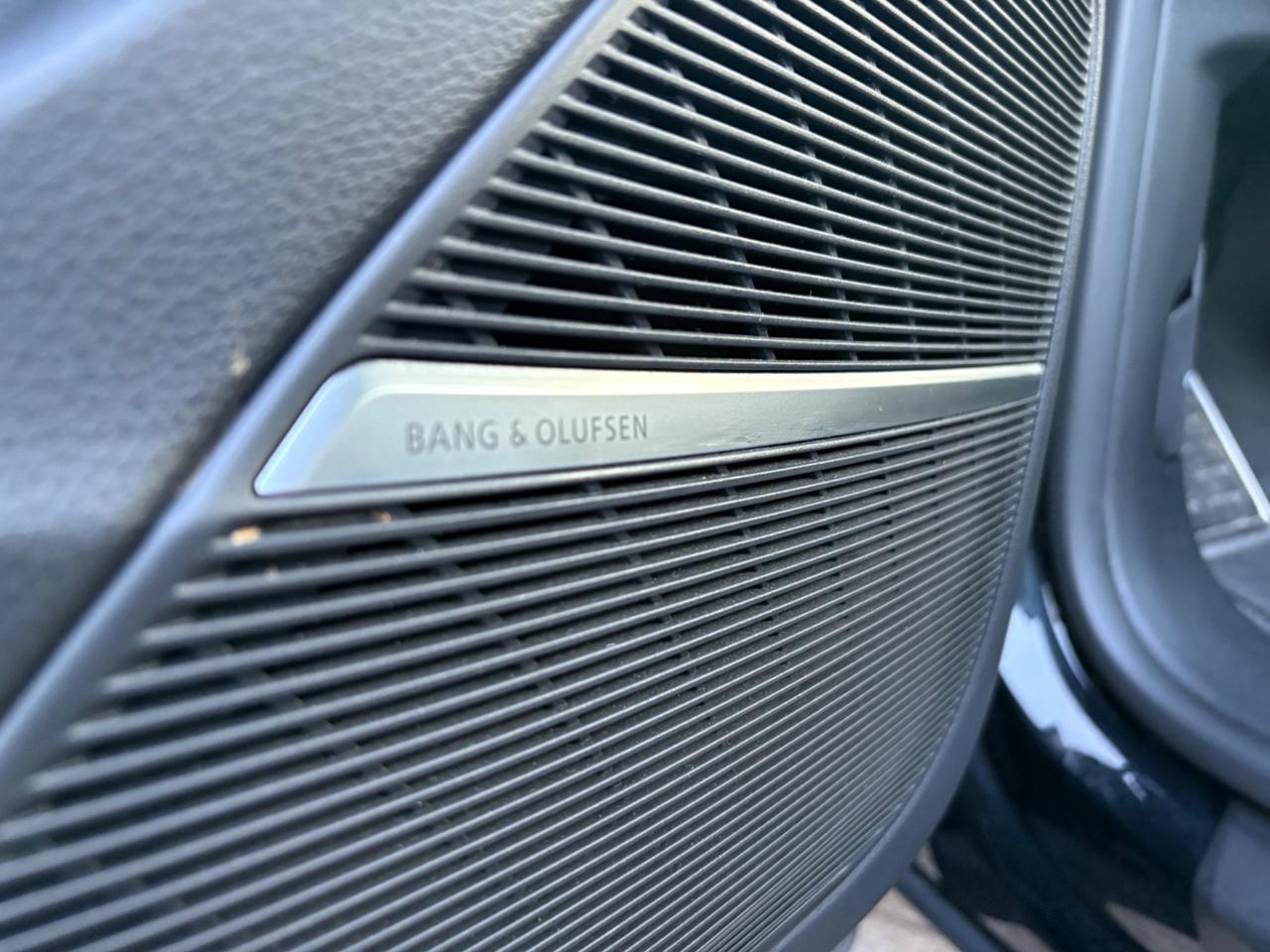 Audi Q8 50 TDI 286 CV quattro tiptronic Sline