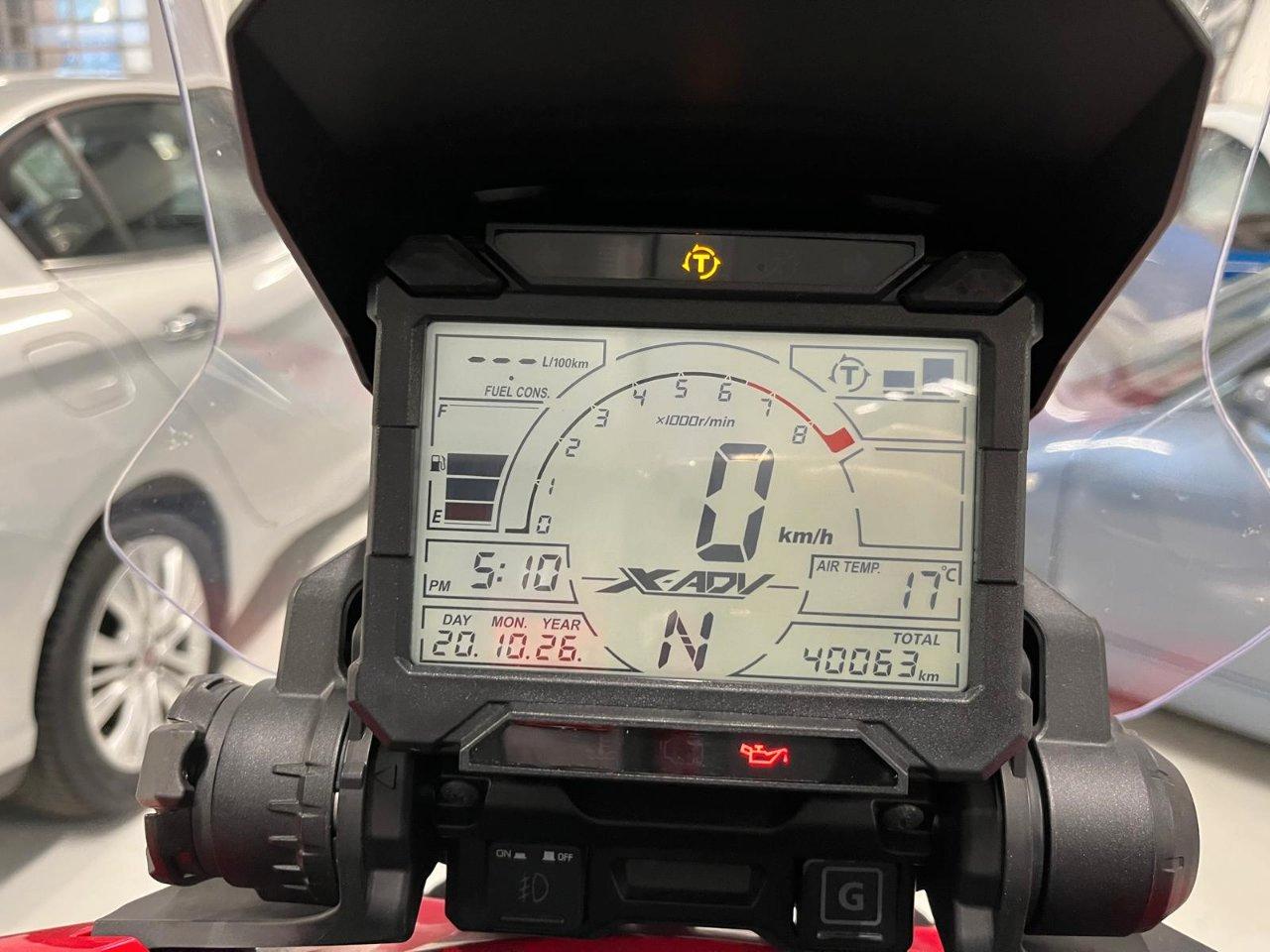HONDA X-ADV 750 Travel Edition DCT Abs my17