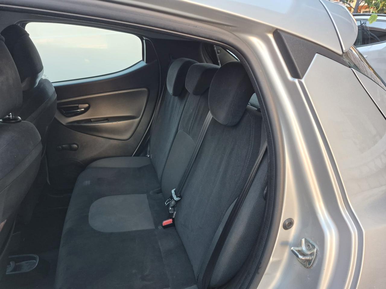 Lancia Ypsilon 1.3 MJT 16V 95 CV 5 porte S&S Platinum