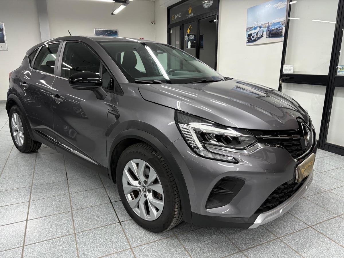 RENAULT CAPTUR Blue dCi 8V 115 CV EDC Init. Par. UNICO PROPRIETARIO/ IVA DEDUCIBILE/ NAVIGATORE
